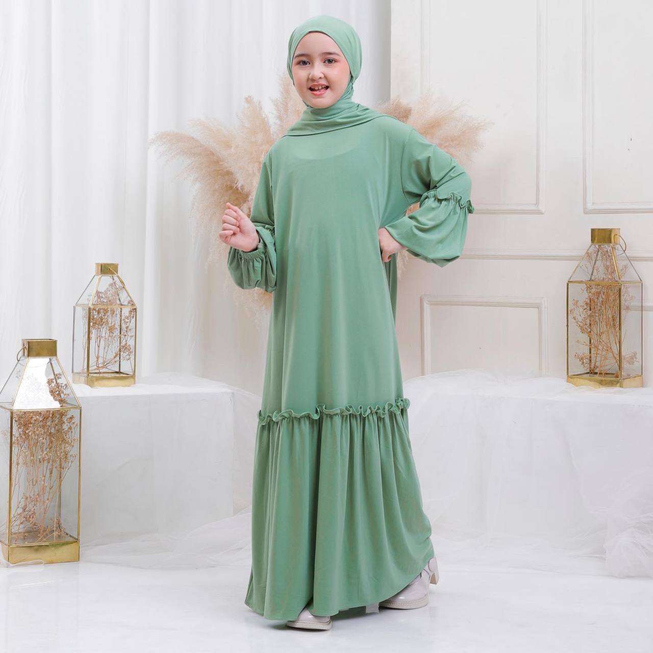 Madina Children Set --- Green mint